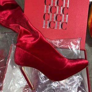 CAROLINA HERRERA HIGJ HEEL BOOTS